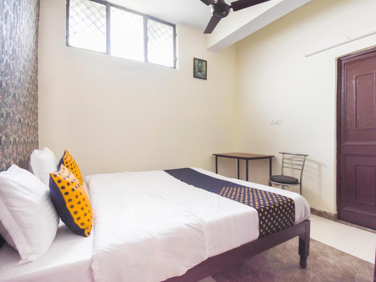 SPOT ON 70295 Sky Inn Jalandhar Bagian luar foto