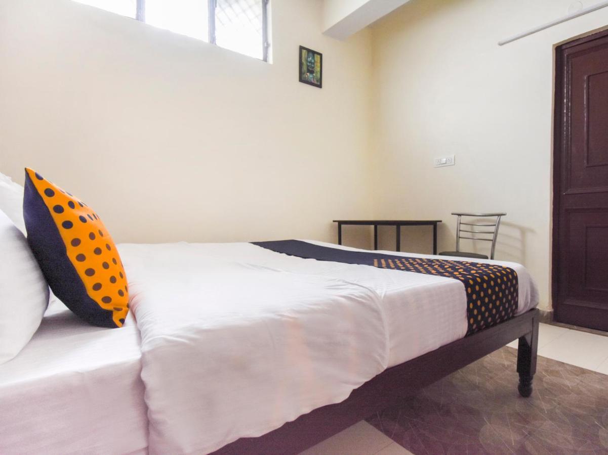 SPOT ON 70295 Sky Inn Jalandhar Bagian luar foto
