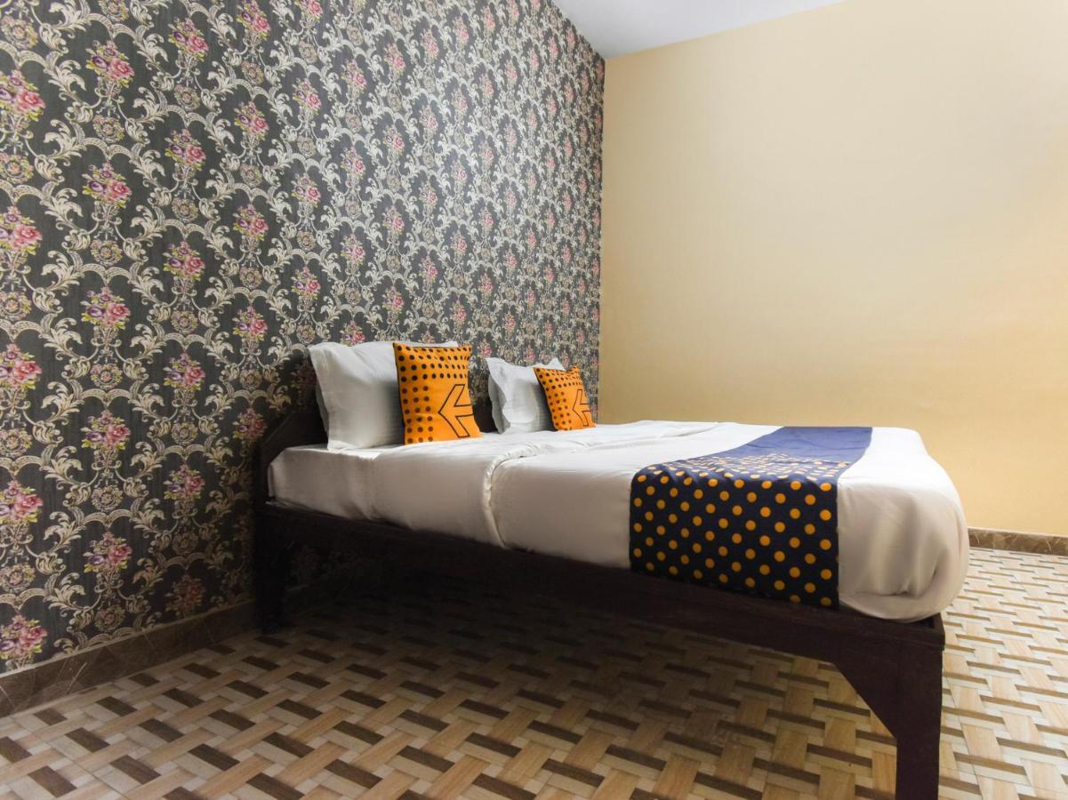 SPOT ON 70295 Sky Inn Jalandhar Bagian luar foto