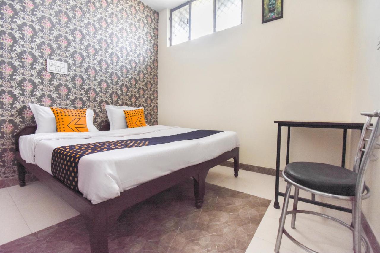 SPOT ON 70295 Sky Inn Jalandhar Bagian luar foto
