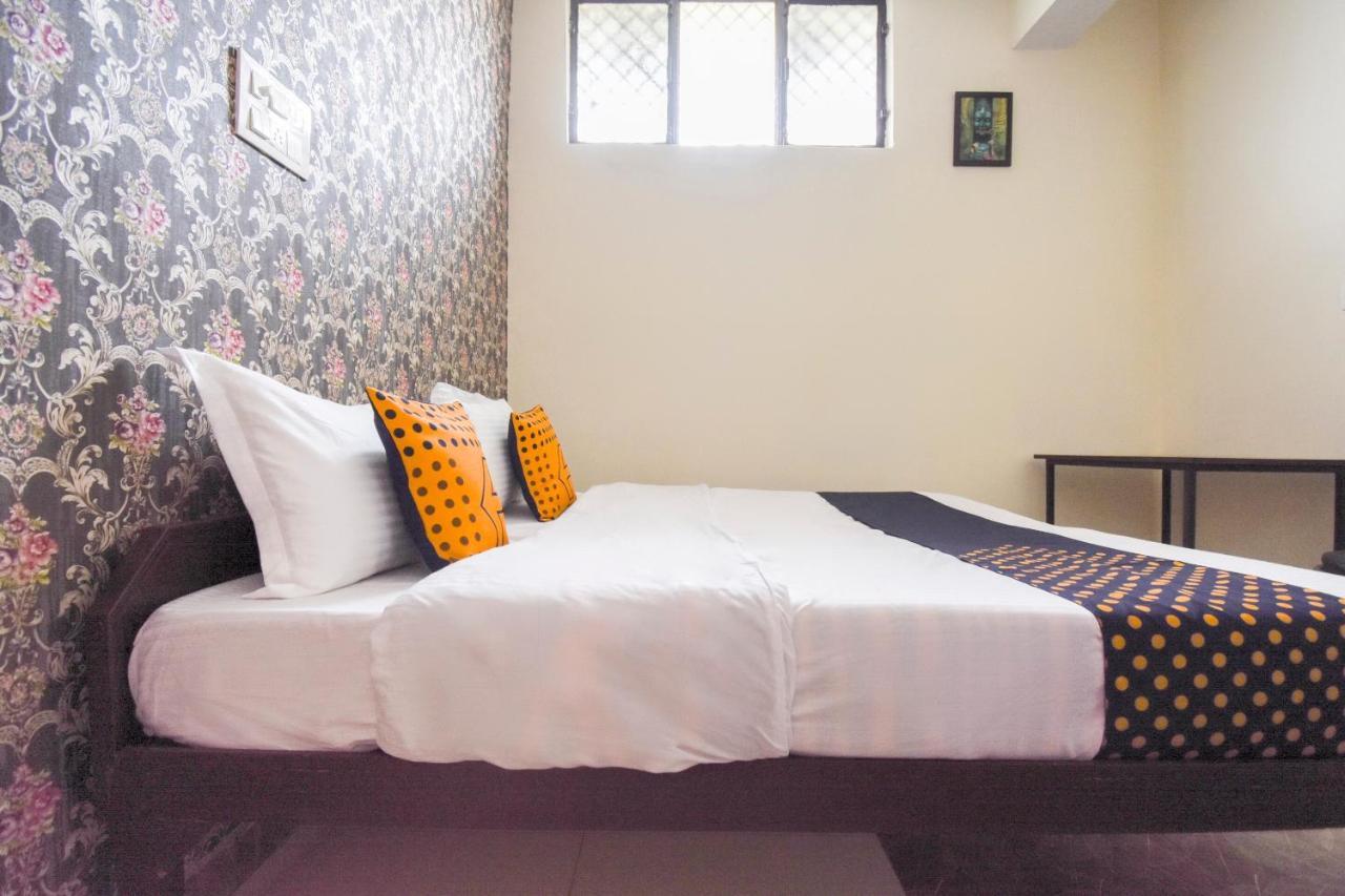 SPOT ON 70295 Sky Inn Jalandhar Bagian luar foto